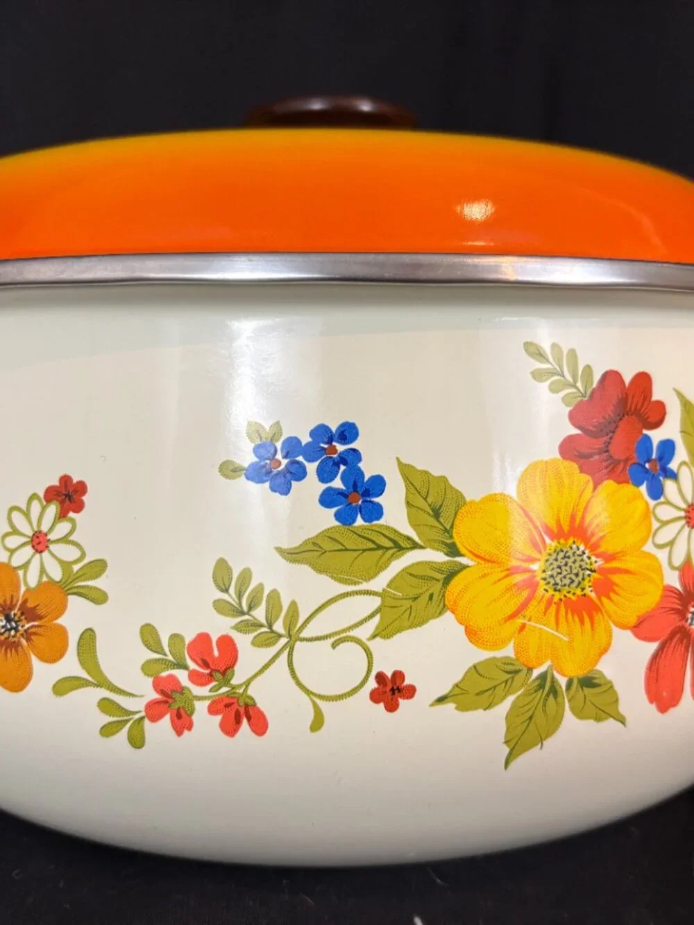 Vintage 70s JMP Sweet Flowers Enamel Pot Set